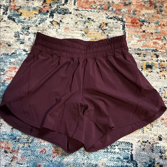 Lululemon Track That Short 5" - Picture 4 of 6